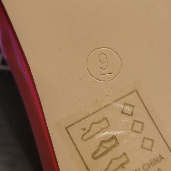 Pink Pump Heel - Picture 7 of 8